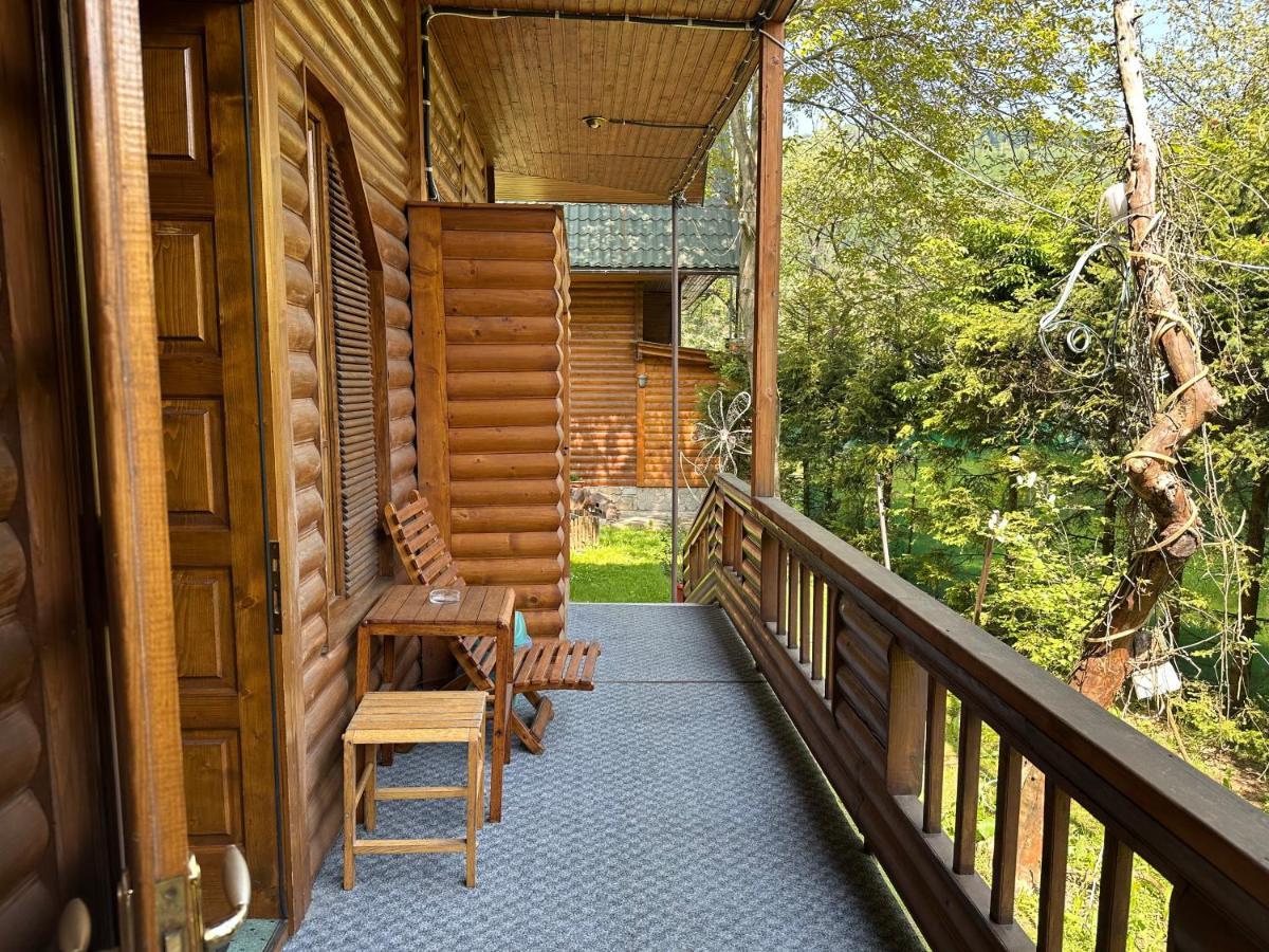 U Yaroslava Hotel Jaremče Exteriér fotografie